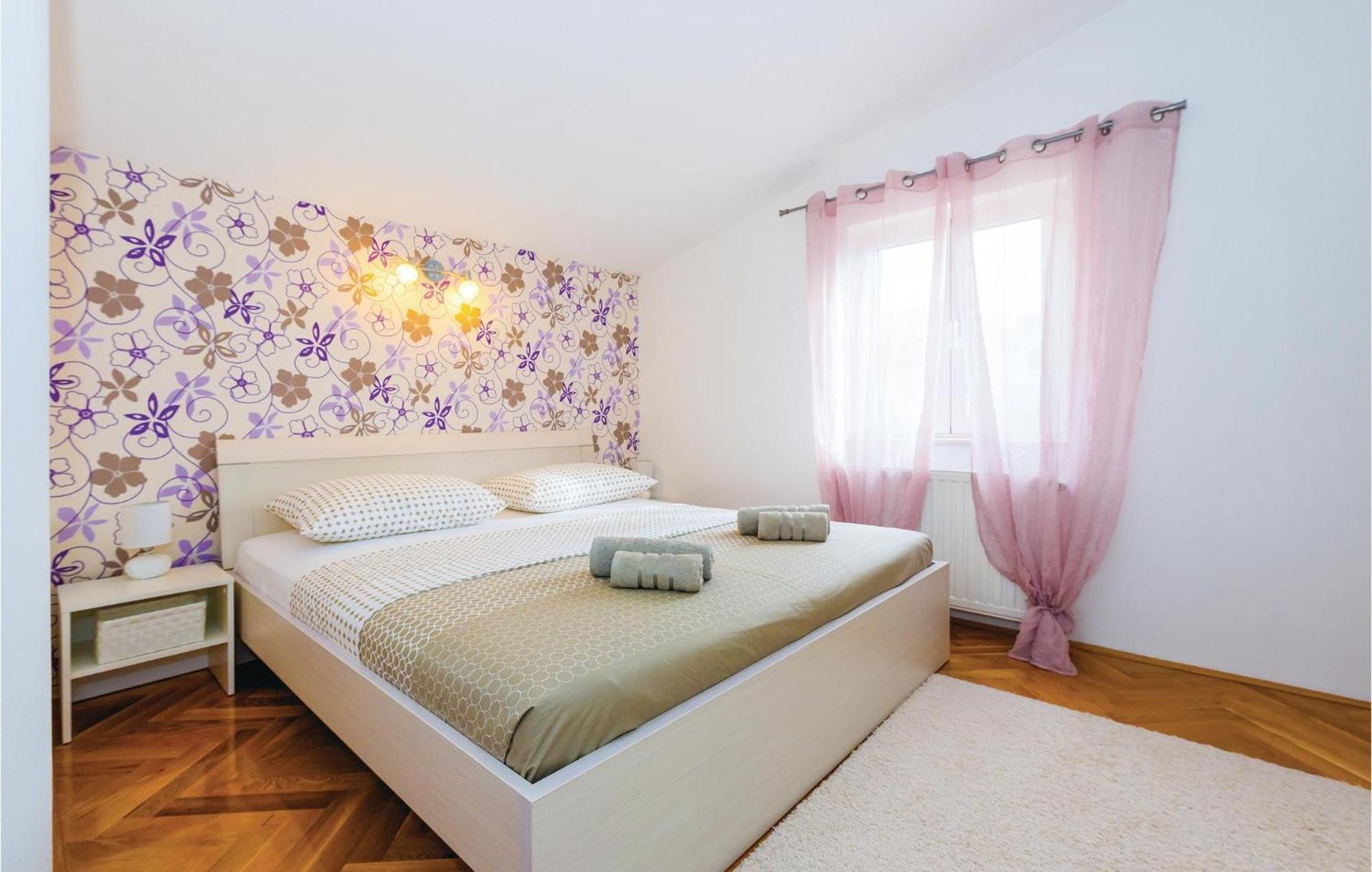 Nice Home In Sibenik With Kitchen Luaran gambar