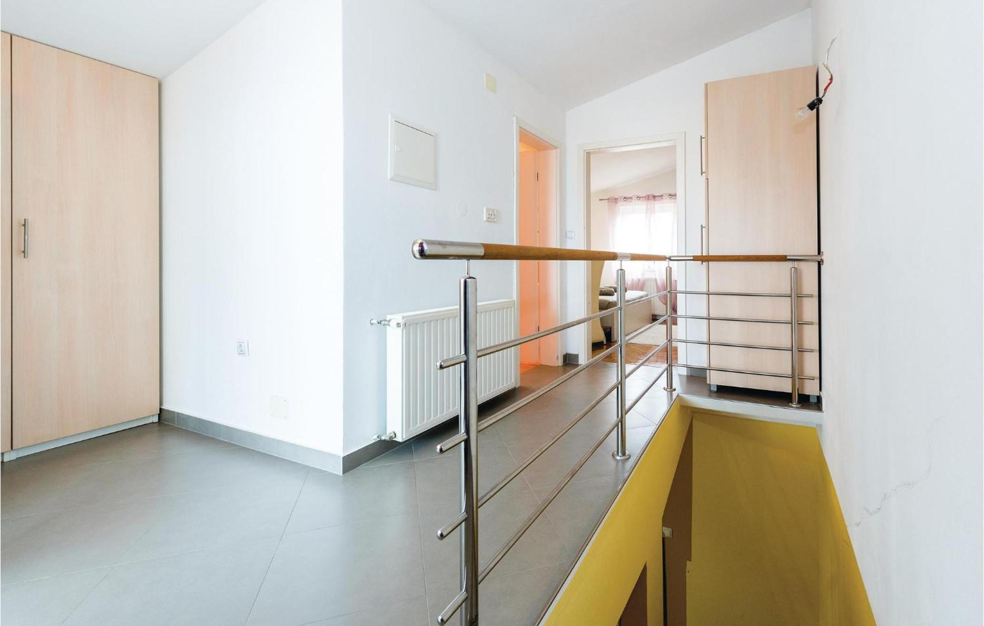 Nice Home In Sibenik With Kitchen Luaran gambar